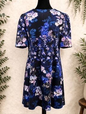 Betsey Johnson Floral Dress Womens Size 14 Purple Blue Shift Lined Back Zip